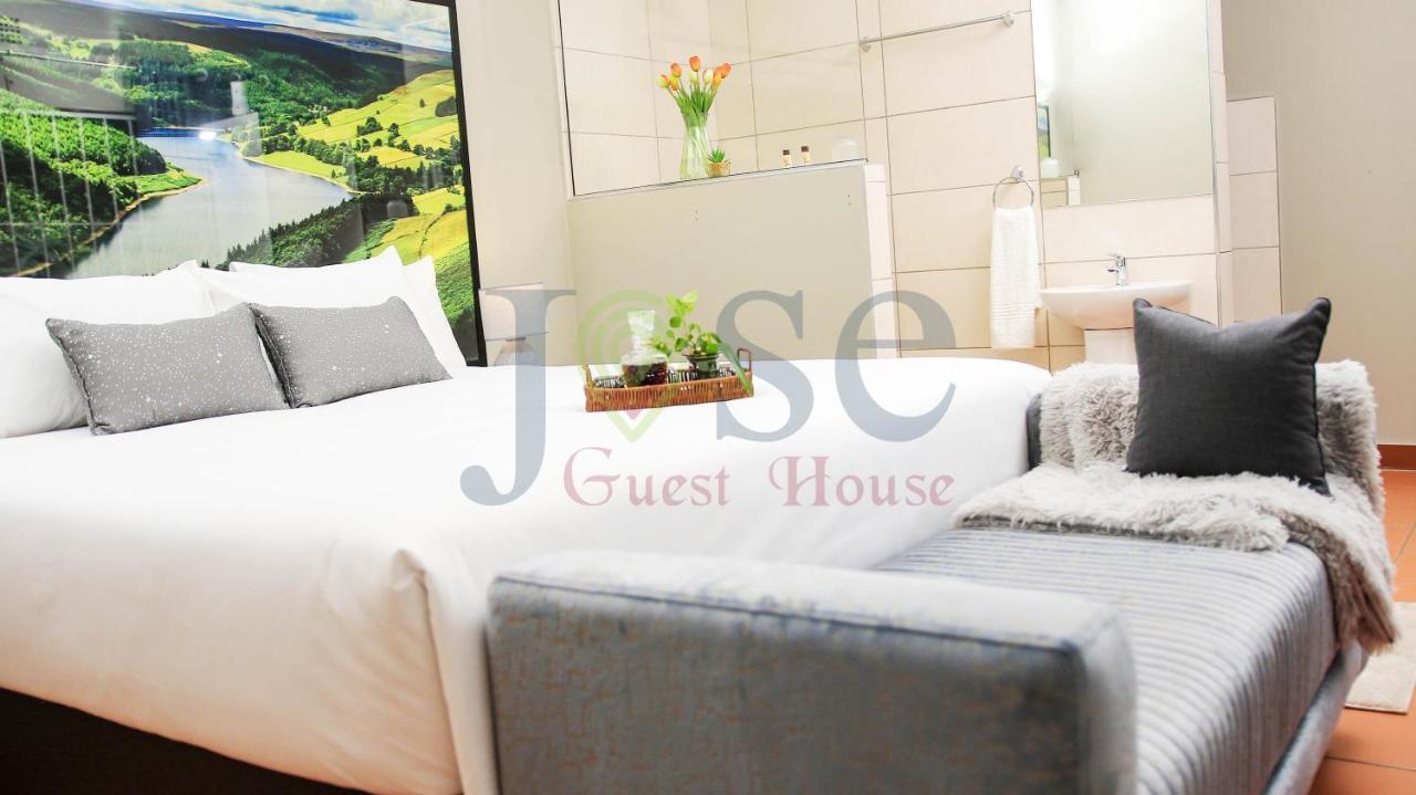 Jose Guesthouse Κέμπτον Παρκ Εξωτερικό φωτογραφία